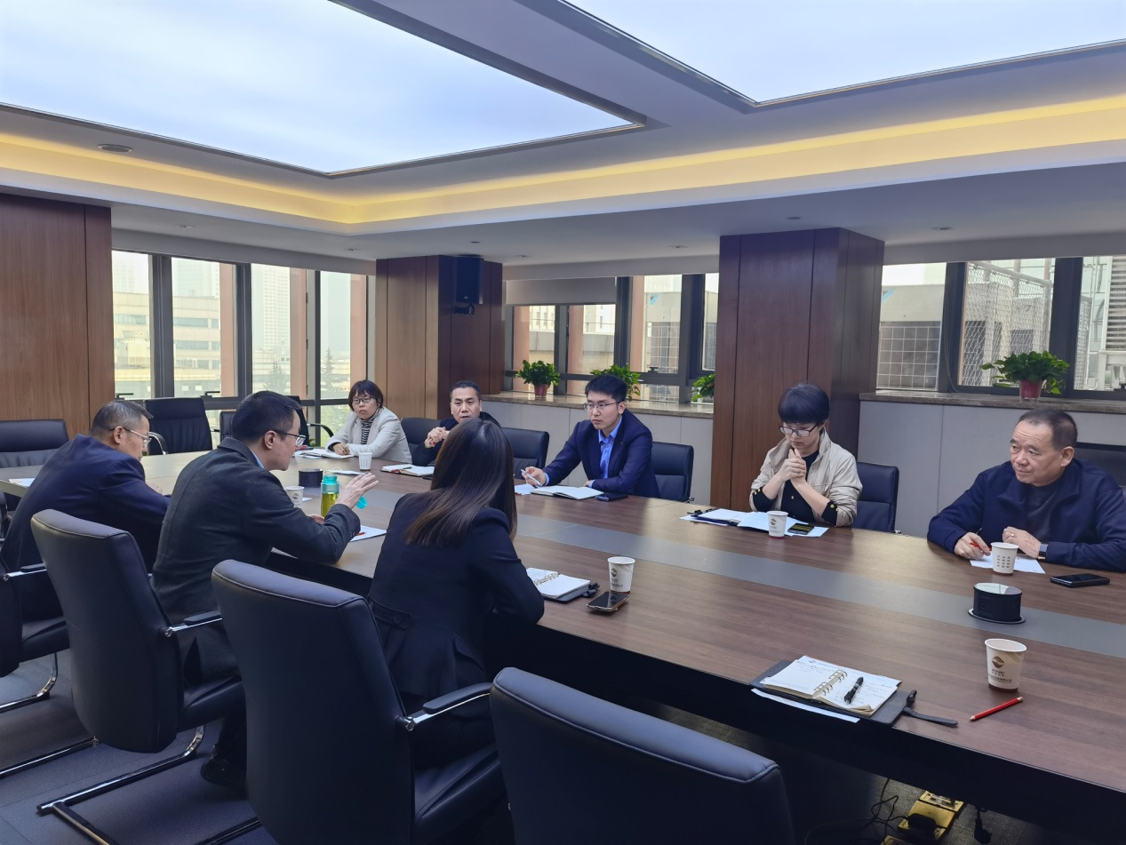 固定收益部與長安信托政信事業(yè)部、西安未央城市建設(shè)集團有限公司進行業(yè)務(wù)座談                                                                                         